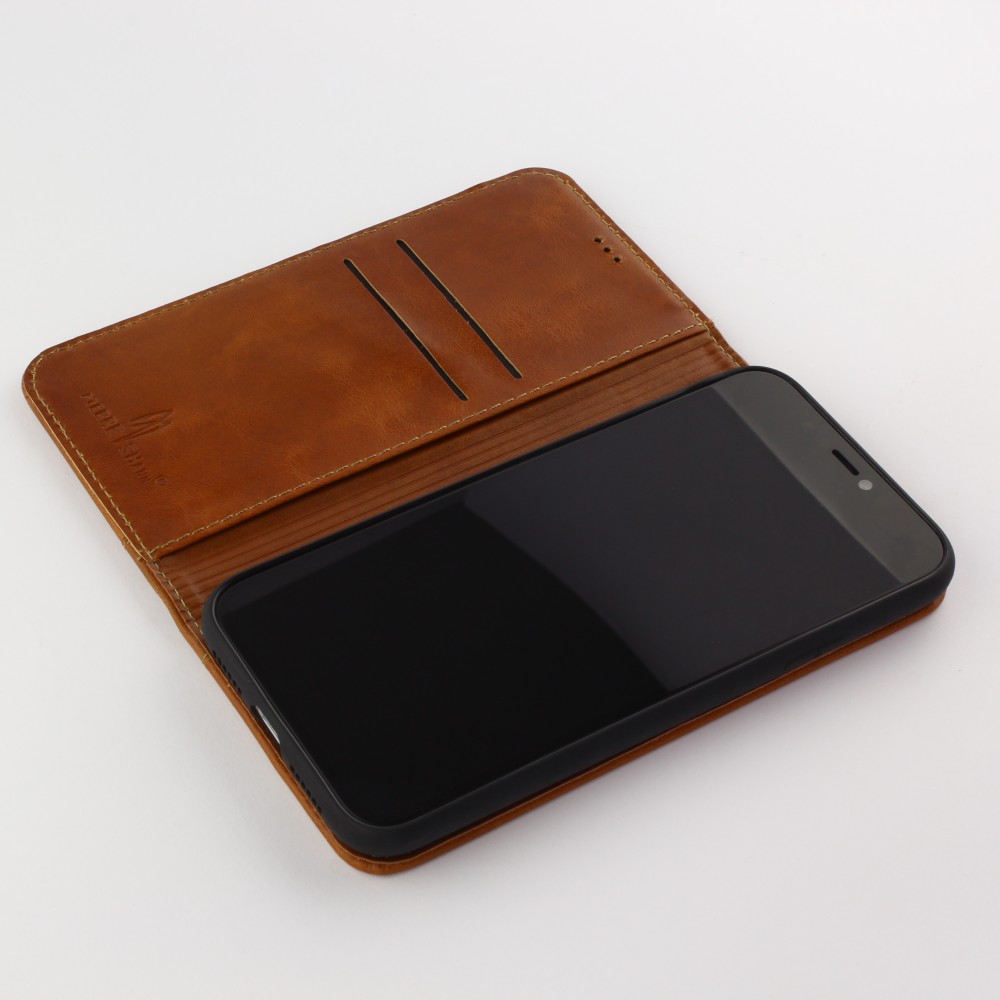 Fourre iPhone 12 Pro Max - Flip Fierre Shann cuir véritable - Brun
