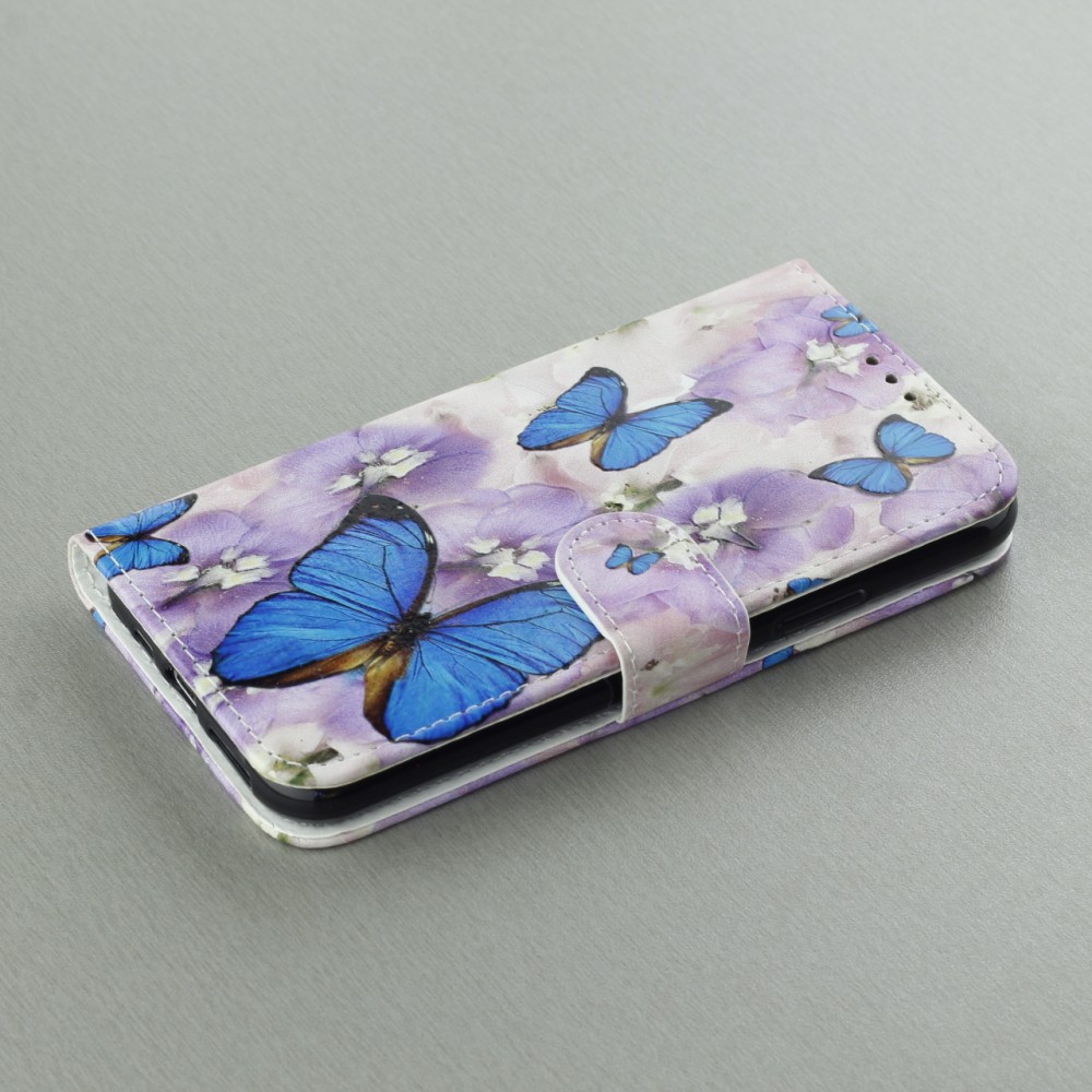 Hülle iPhone 11 - Flip butterfly Flower