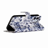 Hülle iPhone 12 / 12 Pro - 3D Flip Skull dunkelblau