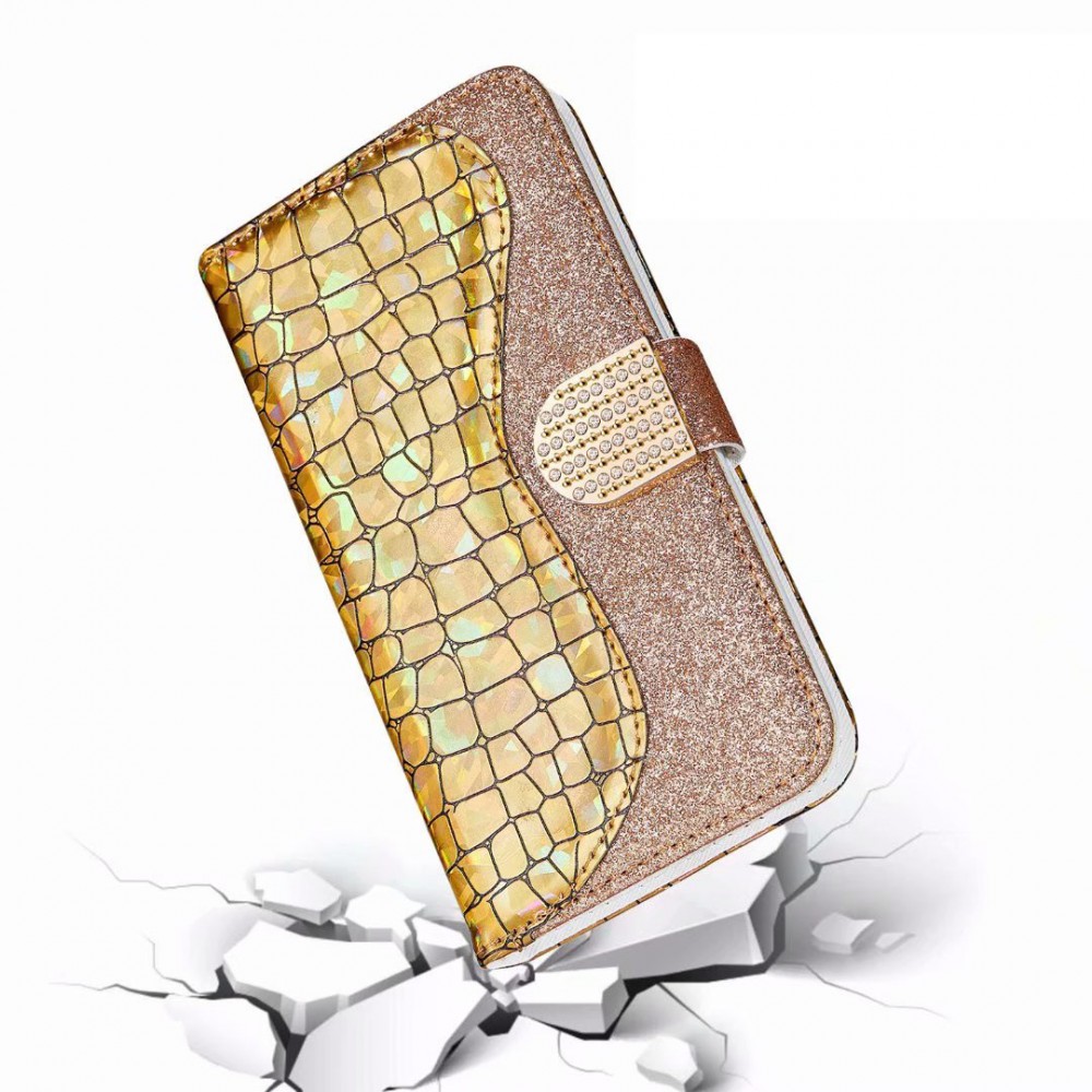 Hülle iPhone 13 Pro Max - Flip Croco Strass  - Gold