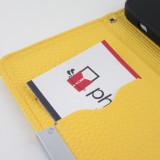 Hülle iPhone 12 / 12 Pro - Flip Magnet - Gelb