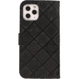 iPhone 12 / 12 Pro Case Hülle - Premium Flip Wallet Kautschuk oriental Muster mit Magnetverschluss - Schwarz