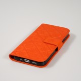 Fourre iPhone 12 / 12 Pro - Premium Flip Wallet caoutchouc motif oriental avec fermeture aimantée - Orange