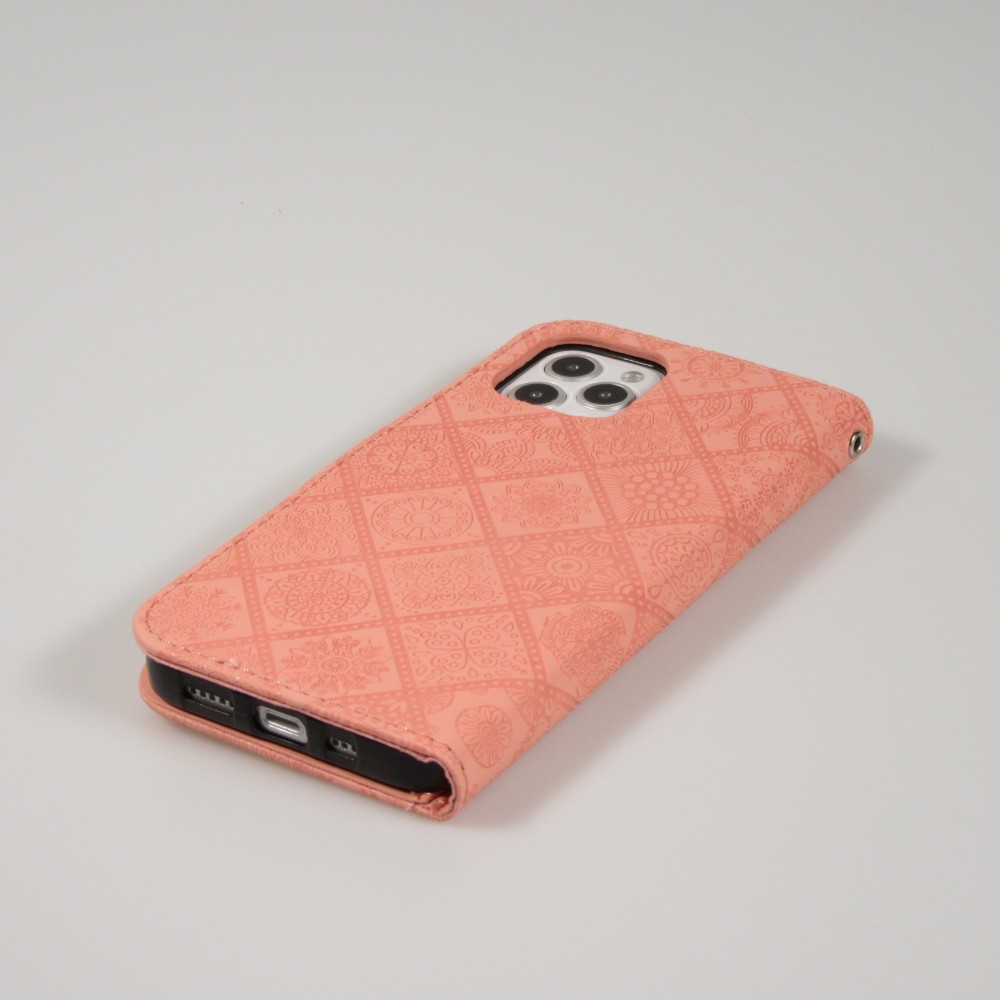 iPhone 12 / 12 Pro Case Hülle - Premium Flip Wallet Kautschuk oriental Muster mit Magnetverschluss - Rosa