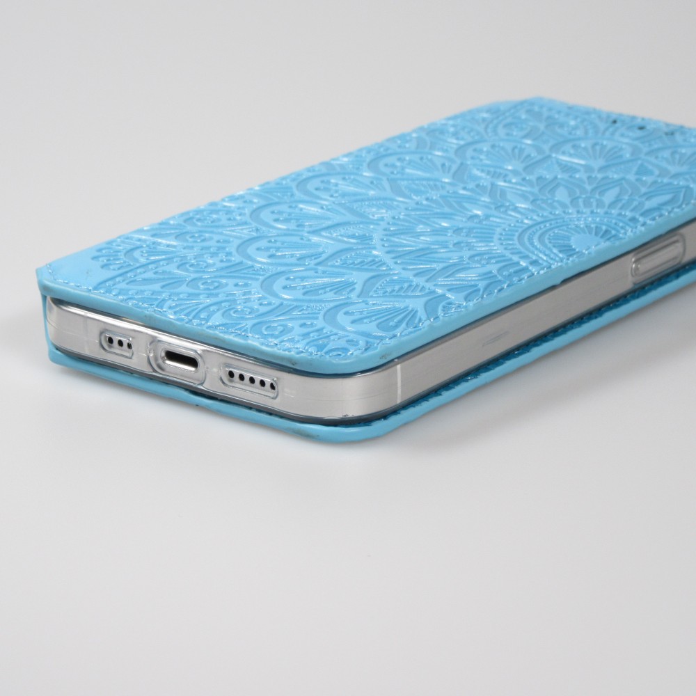 Fourre iPhone 13 - Flip Wallet fashion mandala design artistique - Bleu clair