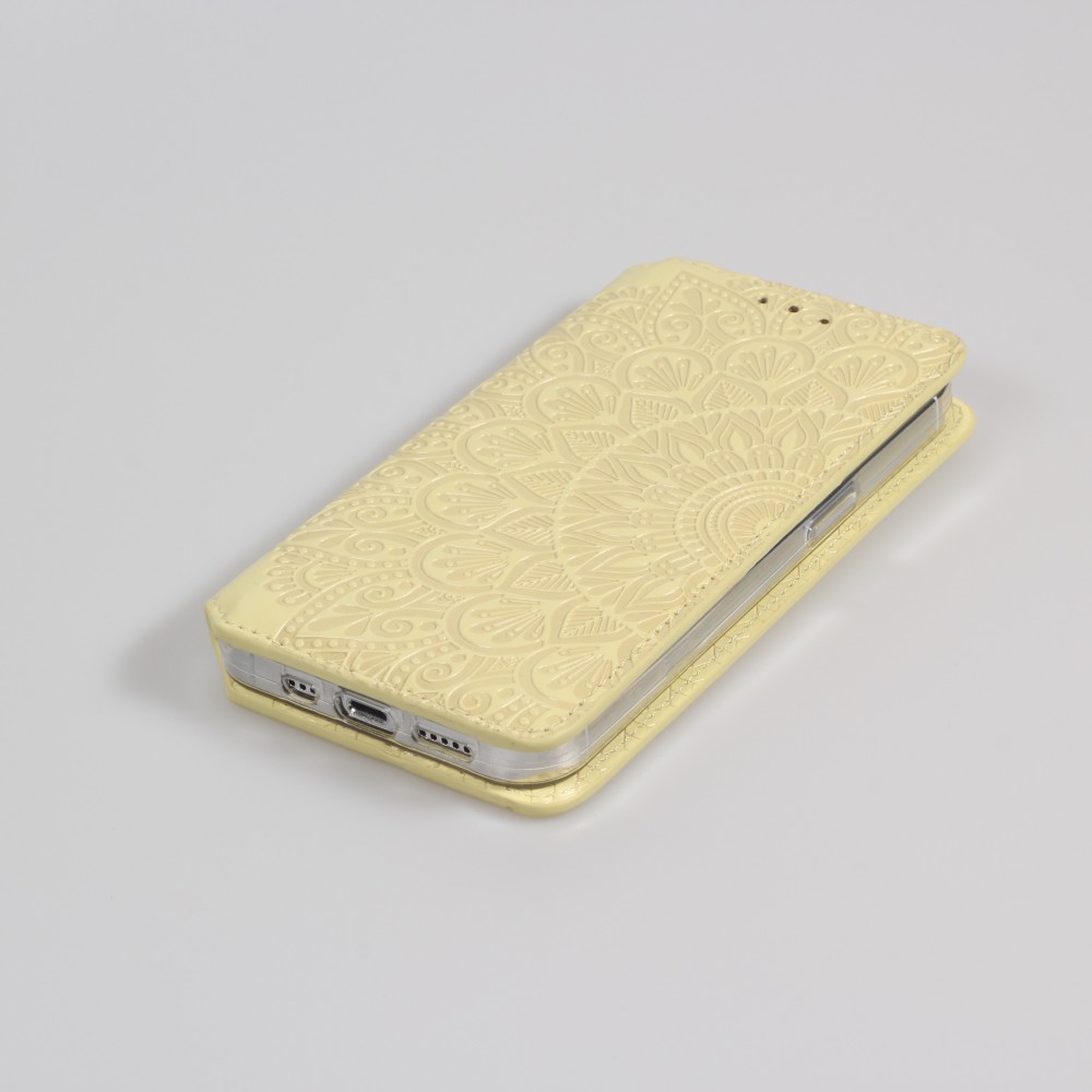 Fourre iPhone 13 - Flip Wallet fashion mandala design artistique - Jaune