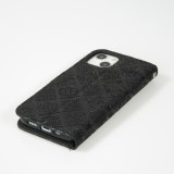 iPhone 13 Case Hülle - Premium Flip Wallet Kautschuk oriental Muster mit Magnetverschluss - Schwarz
