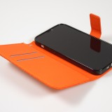 iPhone 13 Case Hülle - Premium Flip Wallet Kautschuk oriental Muster mit Magnetverschluss - Orange