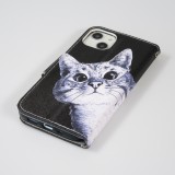 iPhone 13 Case Hülle - Premium Wallet Flip-Magnetverschluss und Kartenfach - Cat Looking at you - Schwarz