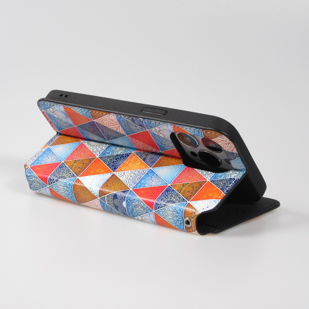 iPhone 13 Pro Case Hülle - Flip Geometrische orientalische Dreiecke mit Ablage für Kreditkarten, Ticket, SIM-Karte