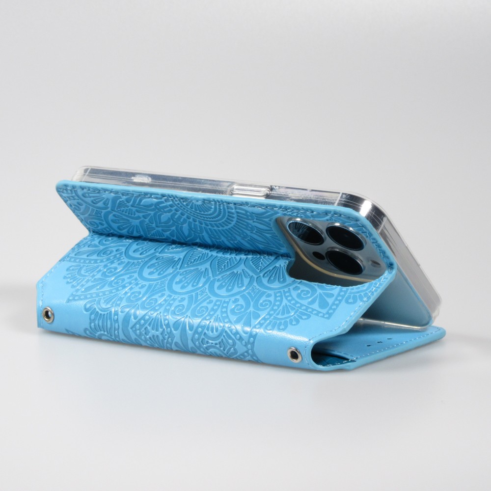 iPhone 13 Pro Case Hülle - Flip Wallet Fashion künstlerisches Mandala Design  - Hellblau