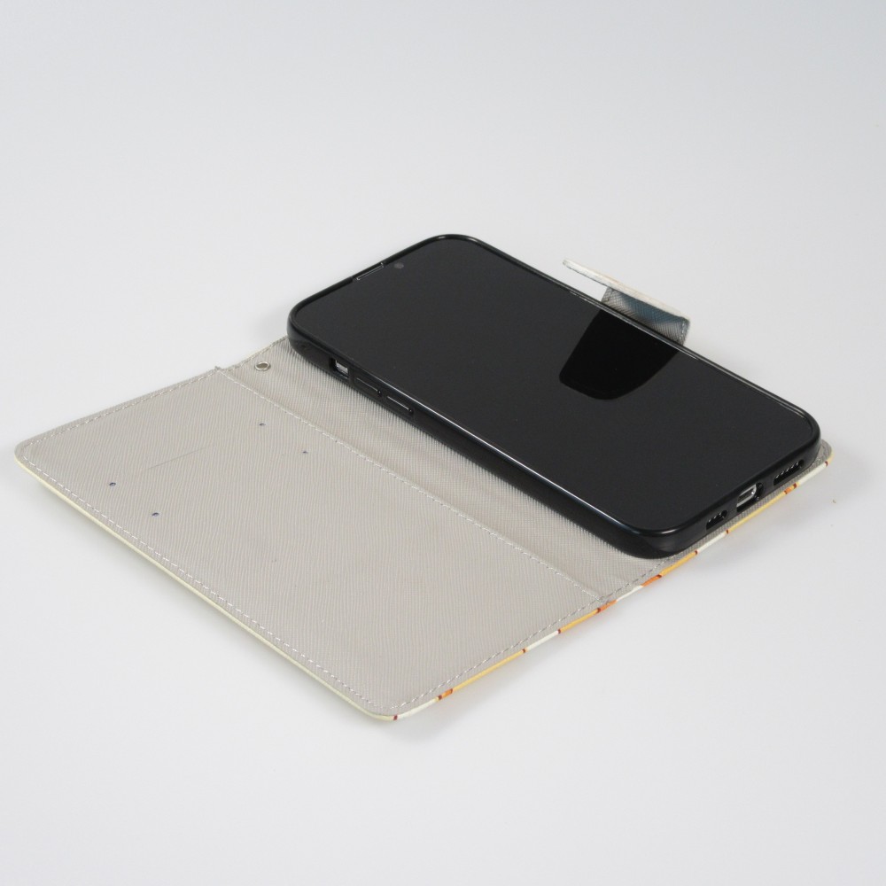 iPhone 12 / 12 Pro Case Hülle - Premium Wallet Flip-Magnetverschluss und Kartenfach - Don't touch me Shiba Inu - Orange