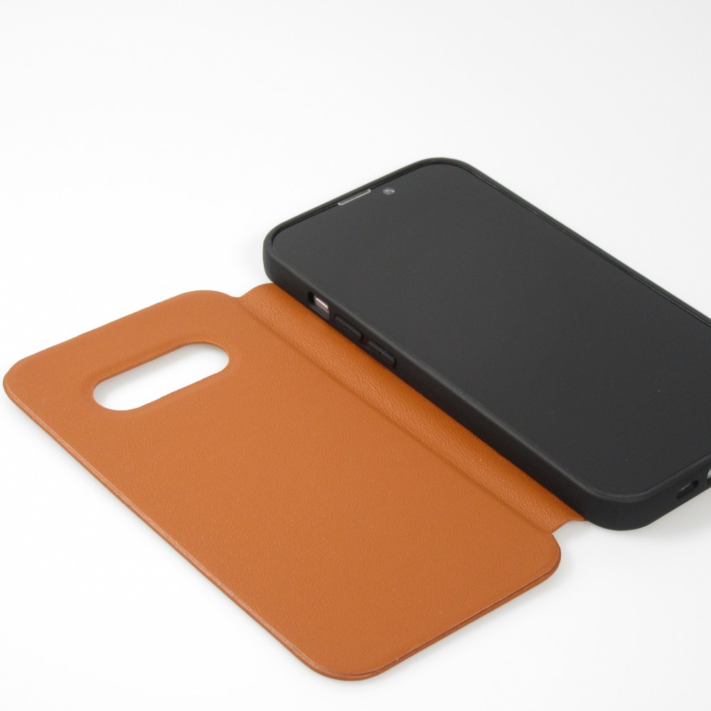 Fourre iPhone 13 - Qialino Window Flip cuir véritable - Brun
