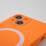 Housse iPhone 13 - Coque en silicone souple avec MagSafe et protection pour caméra - Orange