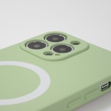 Housse iPhone 13 Pro - Coque en silicone souple avec MagSafe et protection pour caméra - Vert