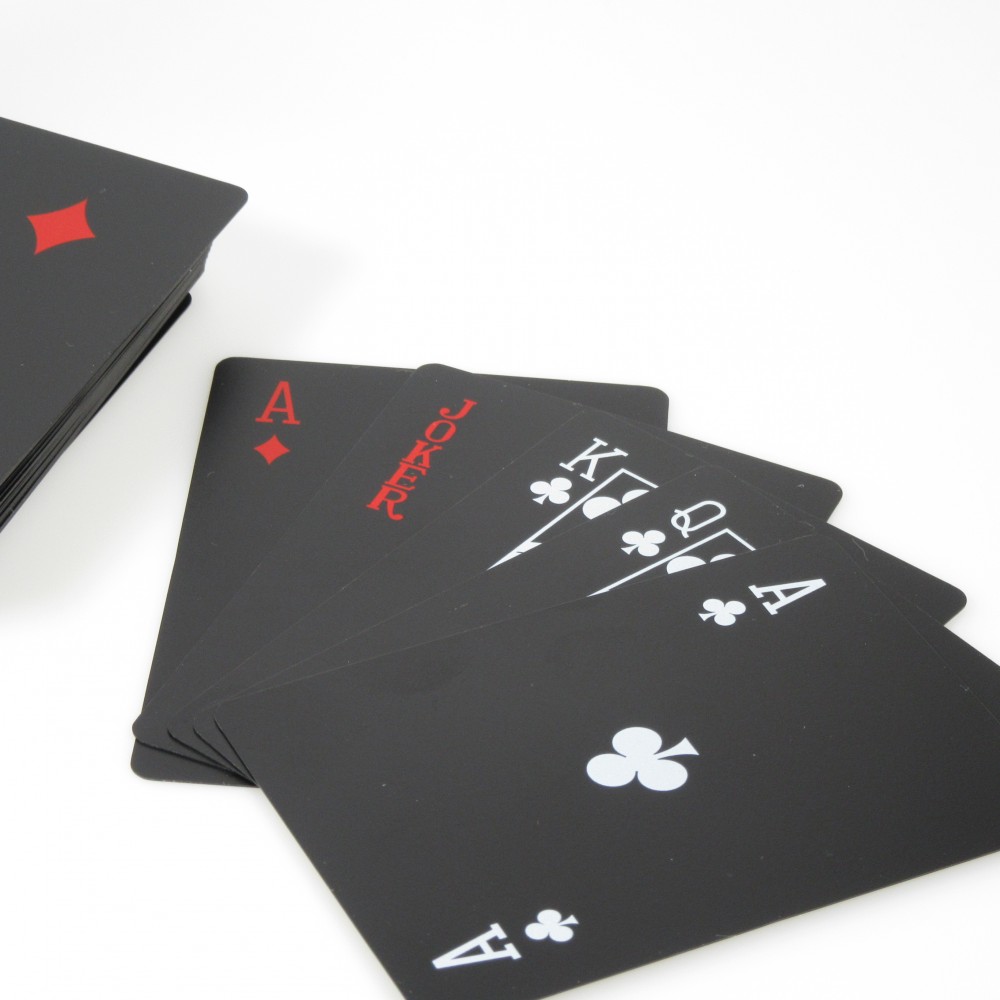 Poker Spielkarten Set - Black Diamond Wasserdichte und robuste Karten aus PVC - Matt - Schwarz