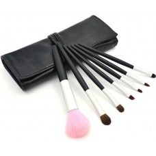 Set de pinceaux 7 brosses de maquillage avec étui élégant - Noir