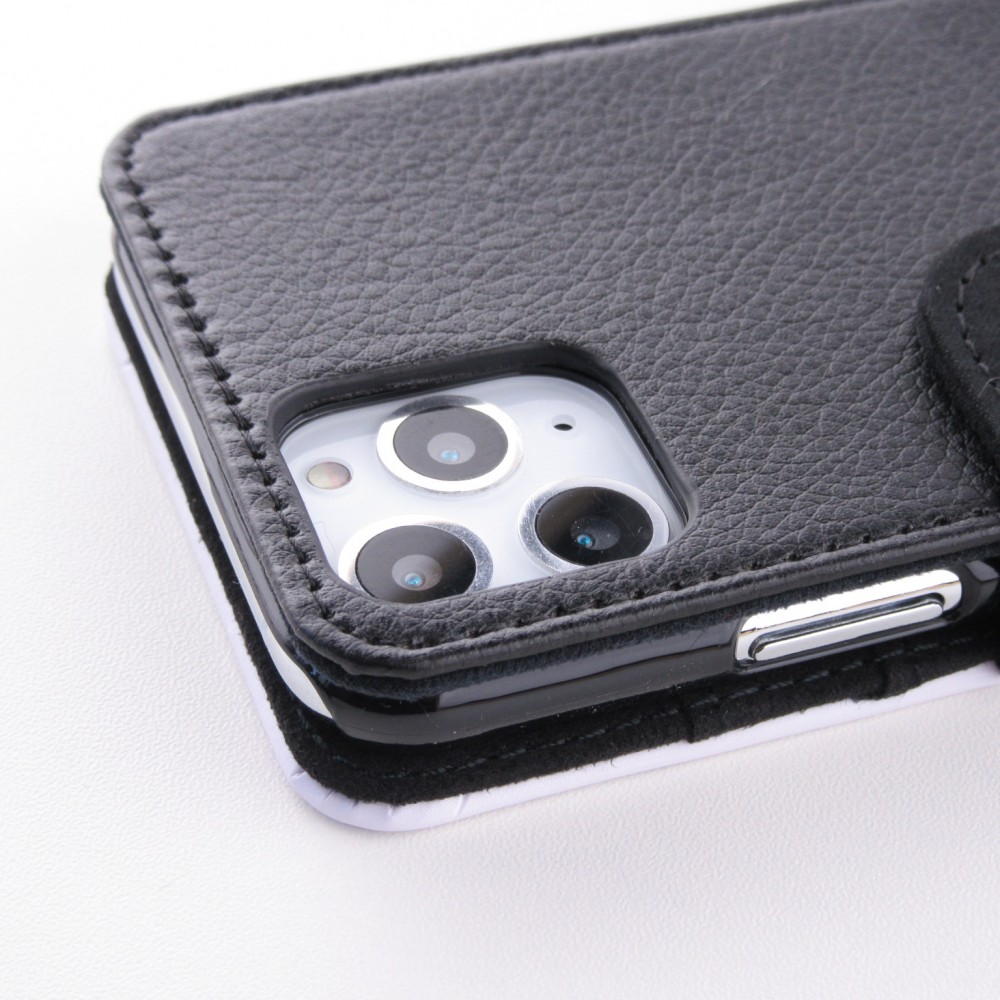 Hülle iPhone 11 Pro Max - Wallet schwarz Carbon Basic