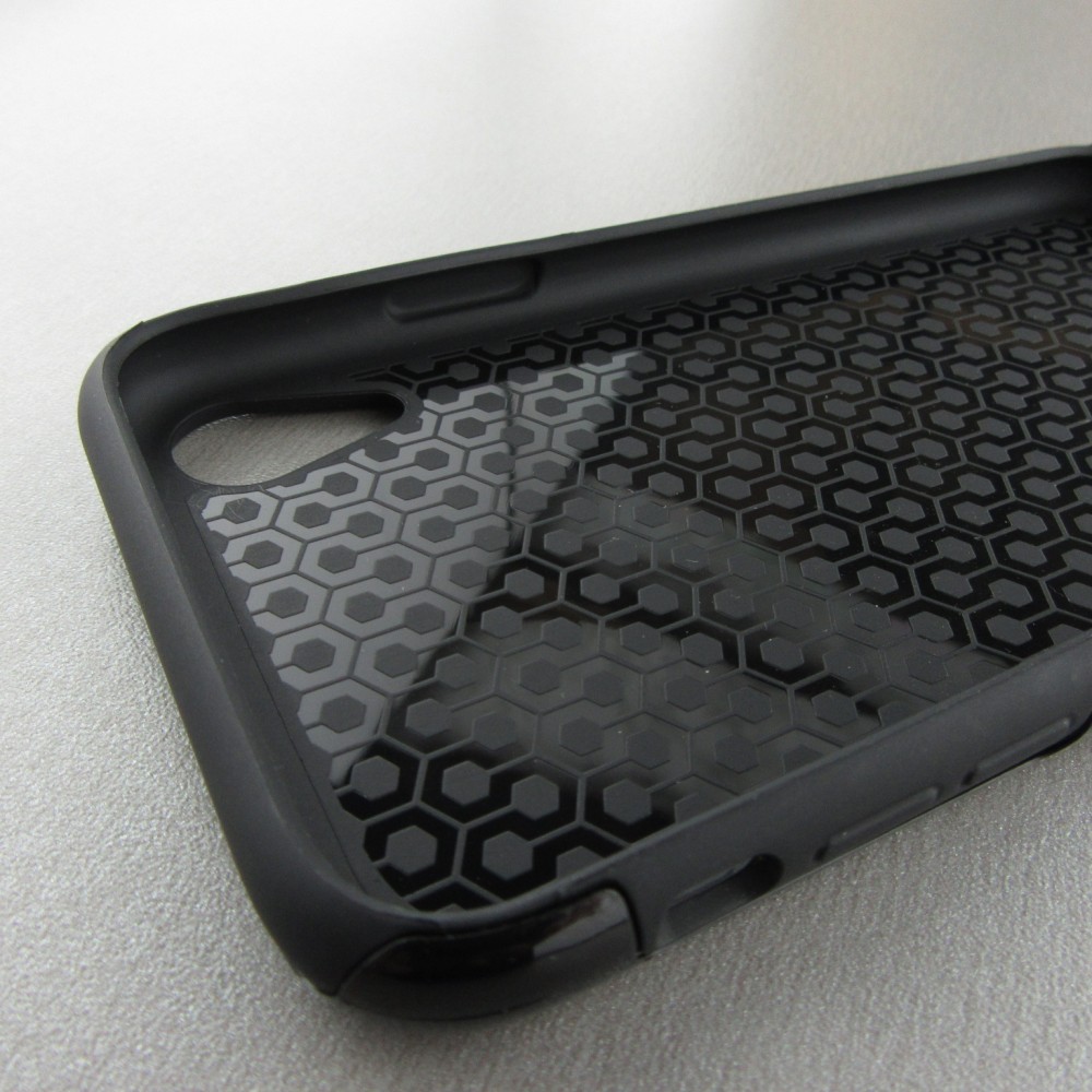 Coque iPhone XR - Hybrid Armor noir Ocean Waves